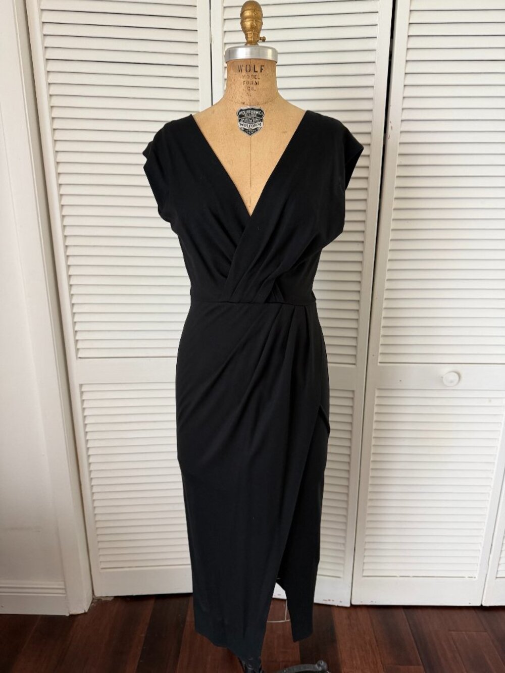 NEW DVF formfitting Black Dress